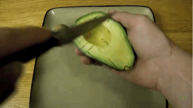 slice-avocado-02